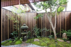 Machiya-Momohana-an-Garden