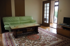 Nonomura-Family-Living-Room